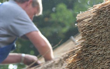 professional Ton Y Pistyll thatchers